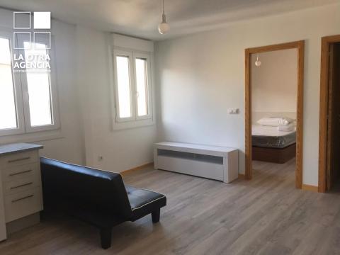 APARTAMENTO EN EL CENTRO